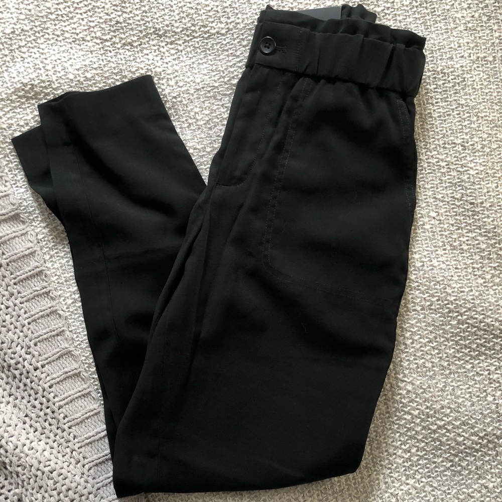 Paperbag ankle pants